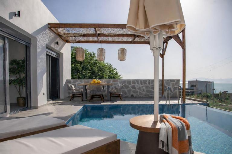 Villa Petalouda -Private pool Marvelous Views of the Ionian Sea - B&B Pálairos