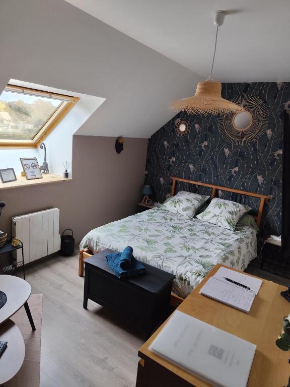 chambre lit double - B&B Tourville-la-Campagne