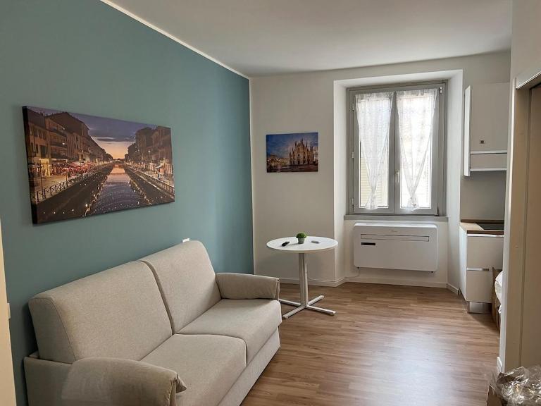 Metro piazza Repubblica, 8 min walk to Central station - B&B Milán