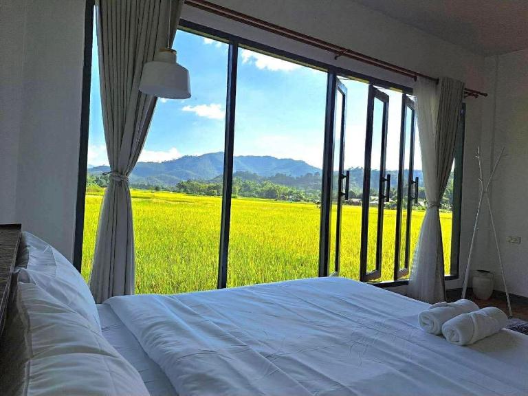 Ban Khang Nam บ้านข้างน้ำ - Ferienwohnung Ban Na Kham
