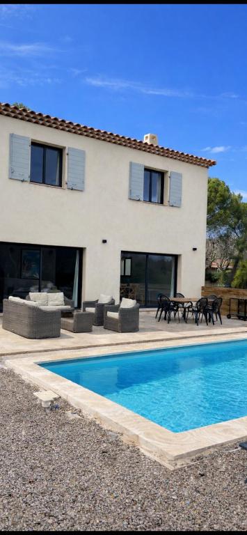 Bastide 3 chambres 6personnes avec piscine sur Aix en Provence - B&B Aix-en-Provence