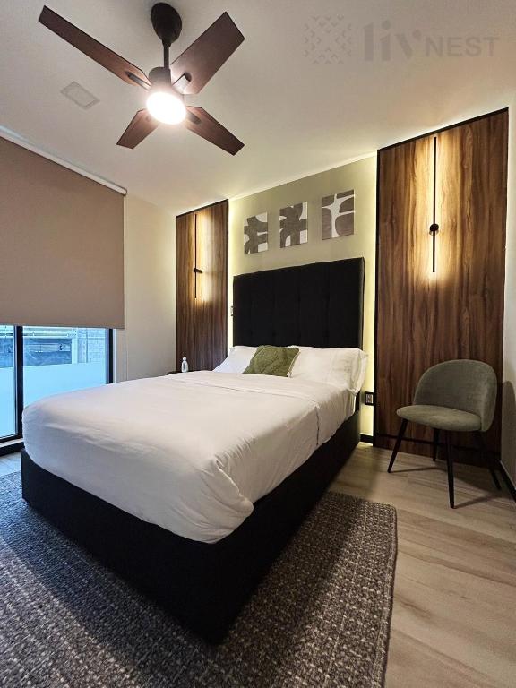 Quiet Room w/bath + Top Amenities! - B&B La Cañada