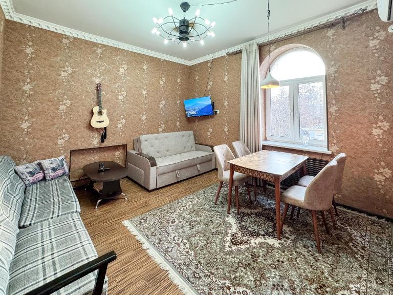 Central Apartment near Askiya Bazaar - B&B Tashkent
