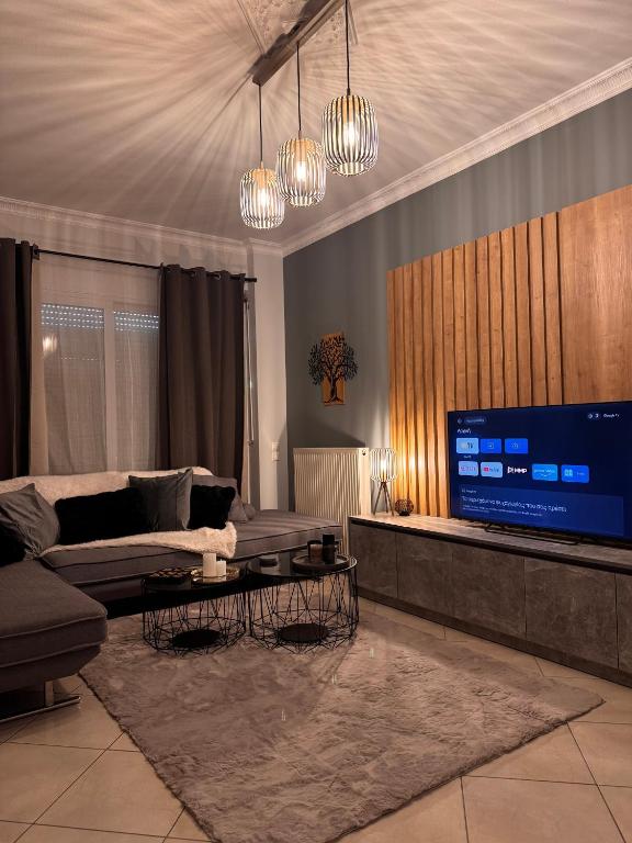 Luxury Central Apartment - B&B Patrás