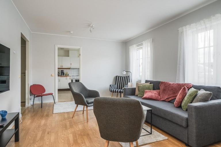 Bright, Modern Apartment in the Heart of Norberg - B&B Norberg