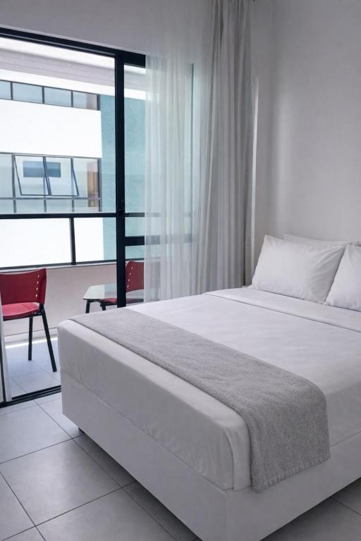 Premium Flat in Rio Vermelho with Maid Included - B&B Salvador