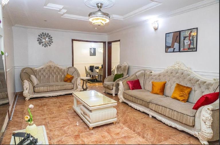 The 4 Kays Apartment - One Bedroom - B&B Agege
