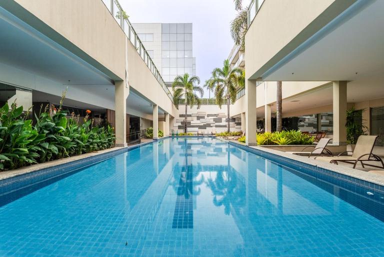 Apto Pet Friendly c 2 suites e Garagem na Barra - B&B Río de Janeiro