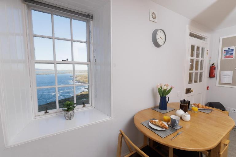 Occasional Keeper's Cottage at Sumburgh Lighthouse, Shetland Islands - Ferienwohnung Sumburgh