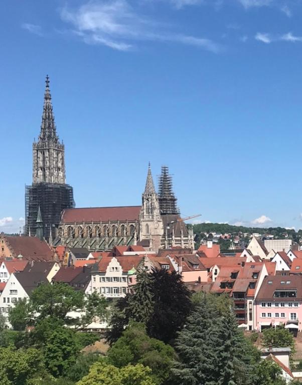 City-Panorama-Lounge - B&B Neu-Ulm
