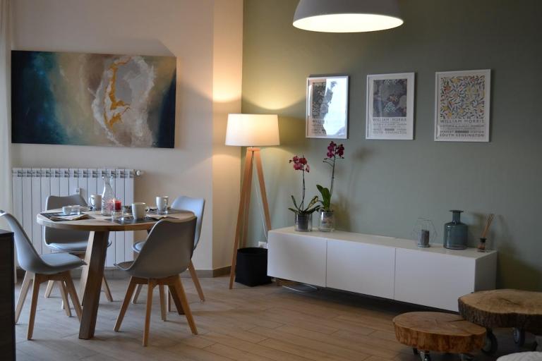 Appartamento al numero cinque - B&B Arona