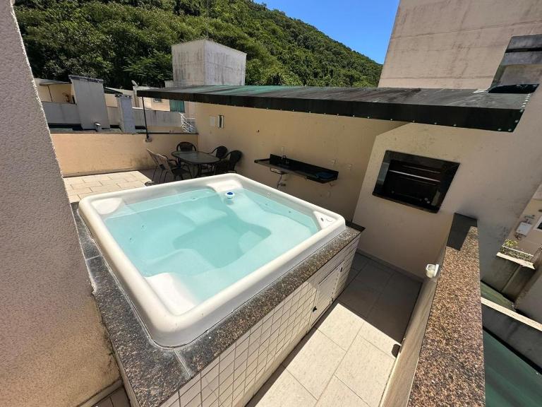 Bombinhas Summer Beach, piscina, sauna, pool - B&B Bombinhas