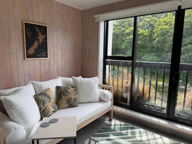 Beautiful Hagley Park view apartment in CBD - Ferienwohnung Christchurch