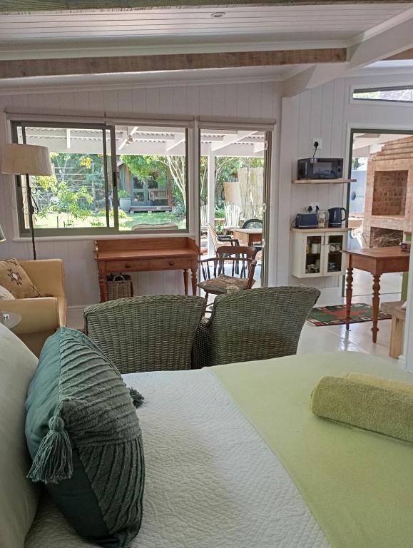 Dee-Lightful Cottage, The Island, Sedgefield - B&B Sedgefield