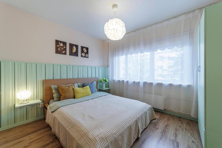 Mugav rõduga kodu Rapla linnas koos tasuta WiFi, TV & parkimisega ootab Sind! - B&B Rapla