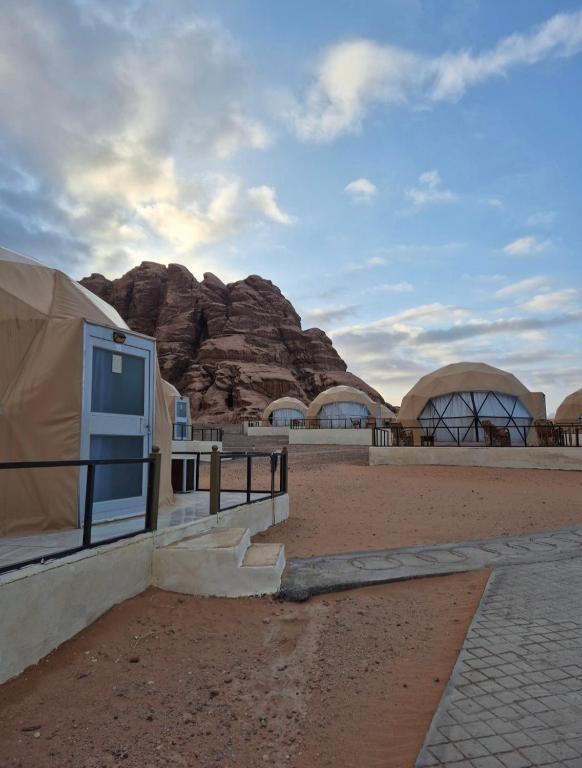 Sofia Bubble Luxury Camp - Chambres d'hôtes Diḩwas
