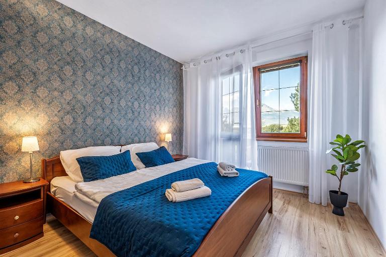 Apartment Katry with Tatry View & Balcony - Ferienwohnung Großlomnitz