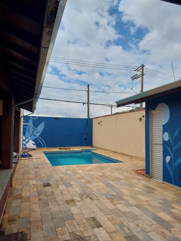 Chácara Minerva RC casa com piscina house with pool - Chambres d'hôtes Rio Claro