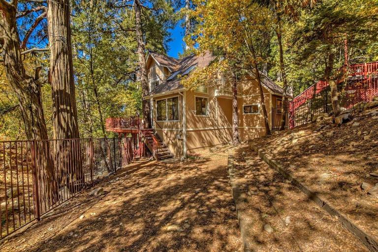 Cedar Hollow - Arrowhead Cabin Near Lake and Village - B&B Lake Arrowhead
