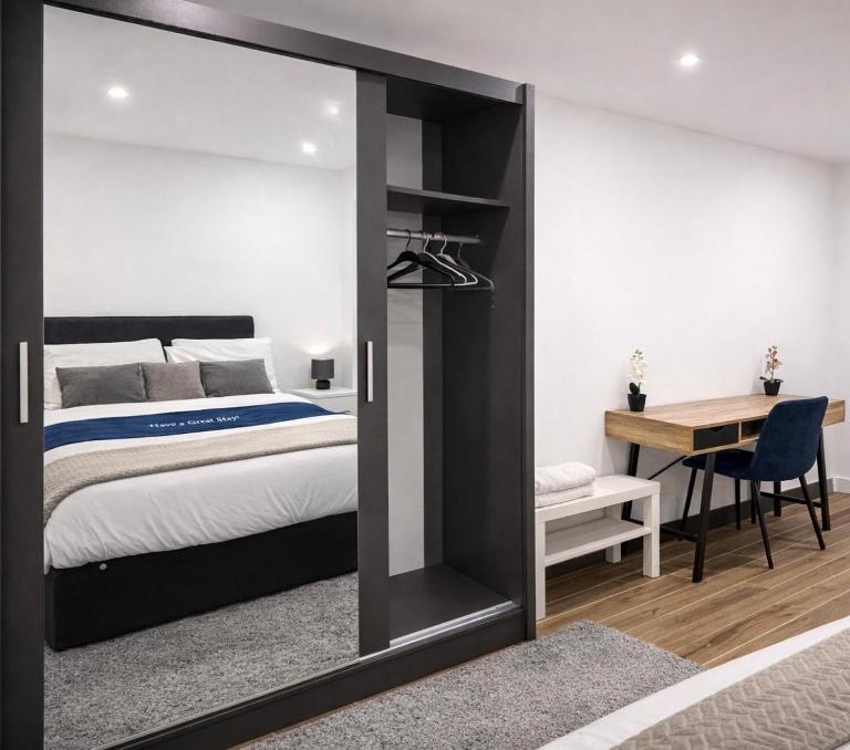 Modern Flat - Work Professionals - Free Parking - Elstree & Borehamwood Station - Ferienwohnung Borehamwood