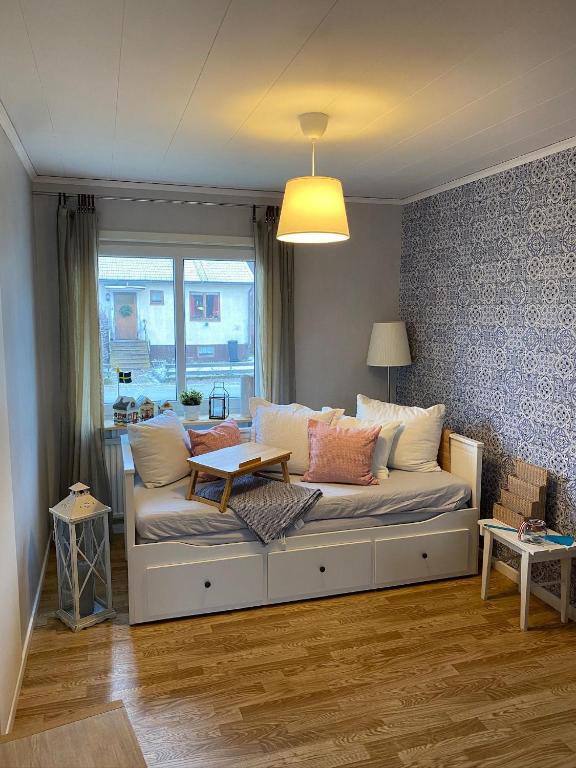 Cozy Smalandcottage Alsterfors 23 - towels, bed linen and toiletries provided - - Ferienwohnung Alsterfors