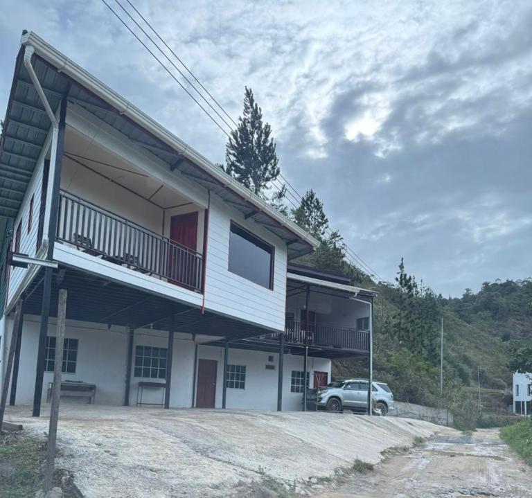 Rosa Homestay - B&B Ranau