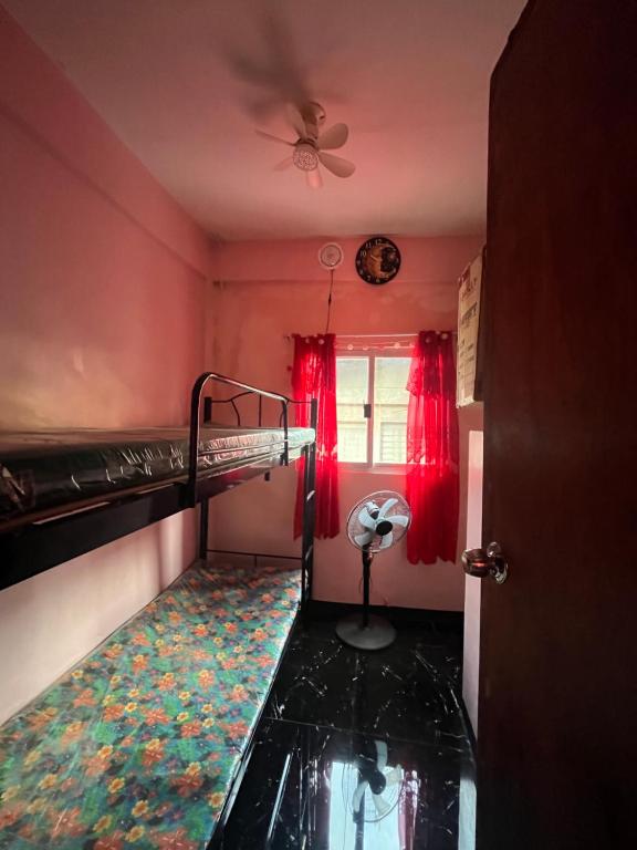 Liza Residence - Ferienwohnung Manila