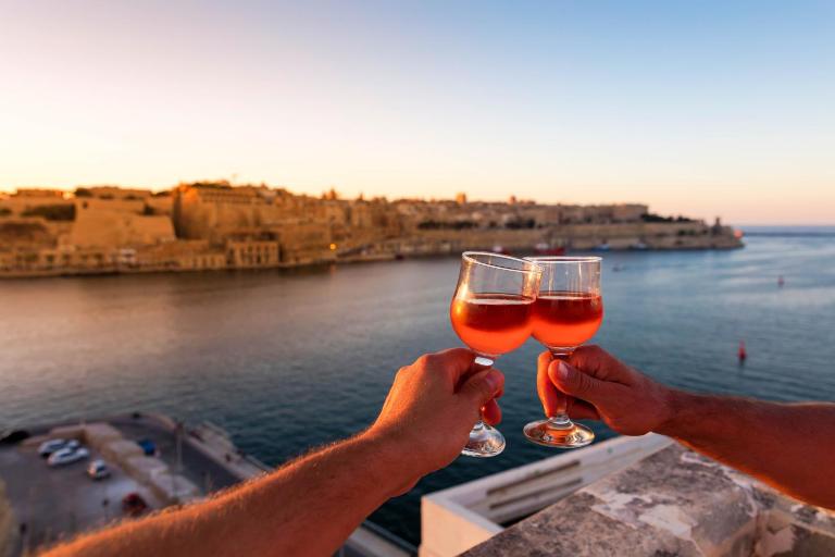 Front Row Malta - Valletta Views, Sunsets & Grand Harbour Living I 3-Bedroom House - Ferienwohnung Kalkara