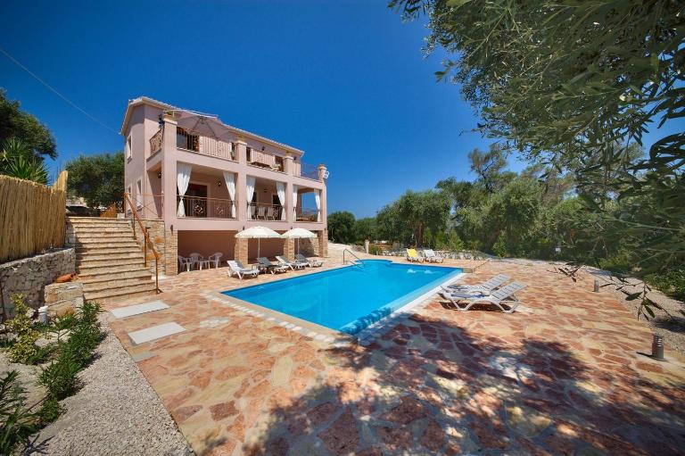 Villa Androniki - B&B Longós