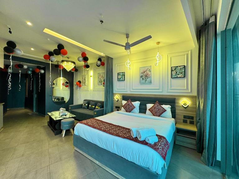 Mulberry Homes Supernova - B&B Noida