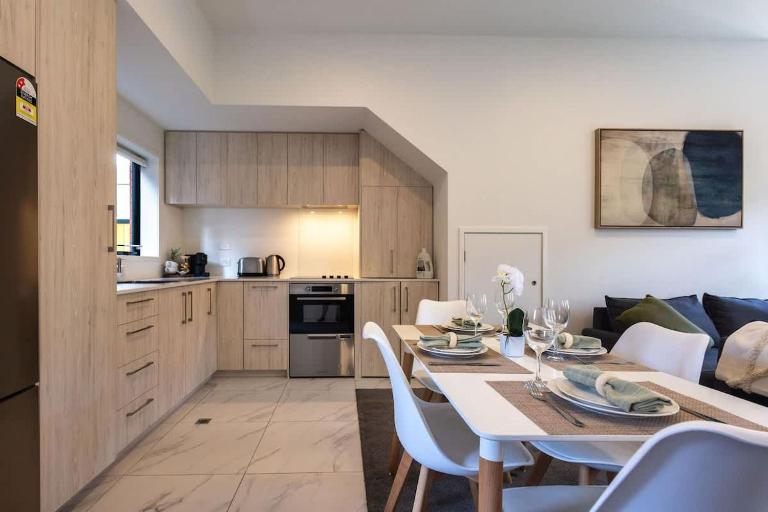 The Encore - 4 Min Walk to Stadium & CBD - B&B Christchurch