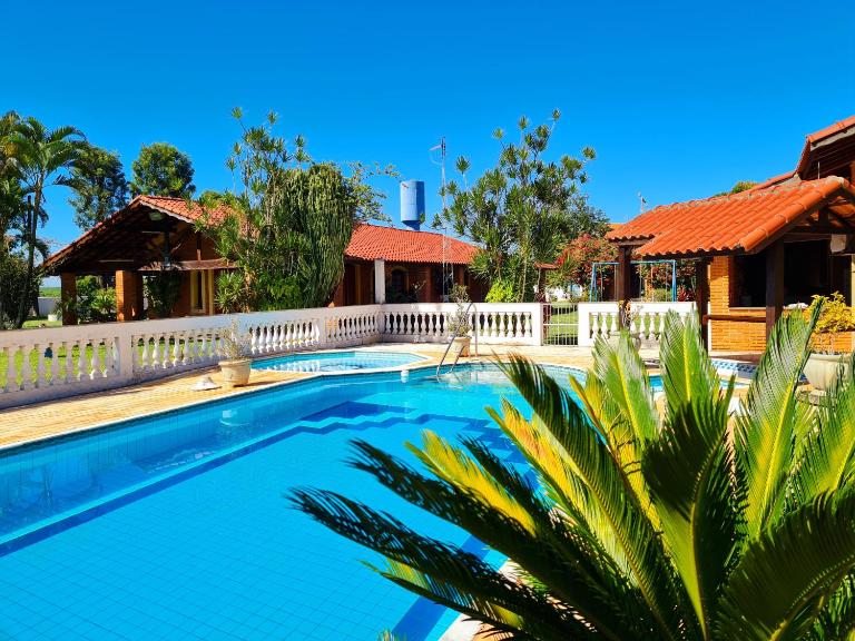 Chácara em Boituva com piscina e churrasqueira - B&B Boituva