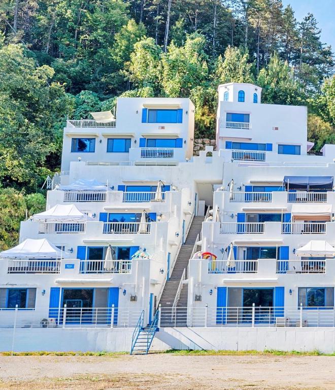 Airini Pension - Ferienwohnung Damyang