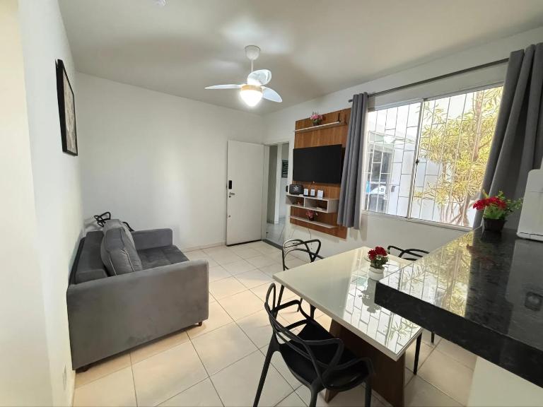 Apartamento confortável e harmonioso próximo ao Uberlândia Shopping - Chambres d'hôtes Uberlândia