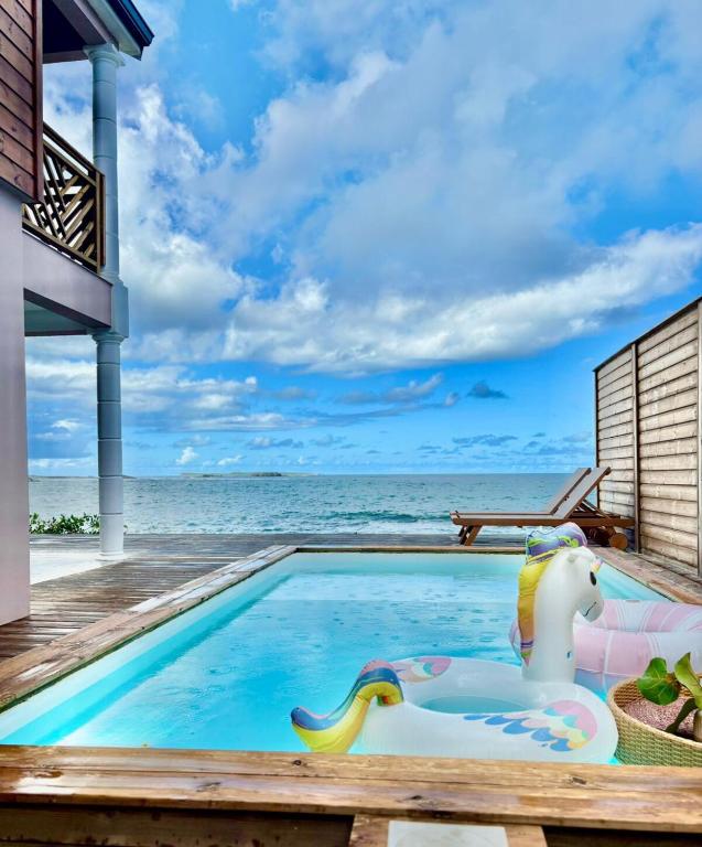 Villa Posidonie - Luxury Living by the Sea - B&B Oyster Pond