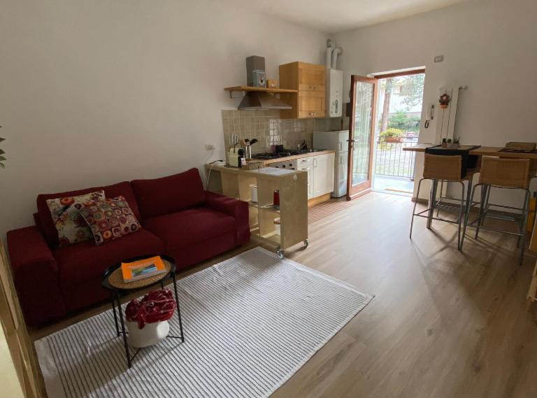 Appartamento Gaia - a due passi dal centro - Bed and Breakfast Laveno-Mombello