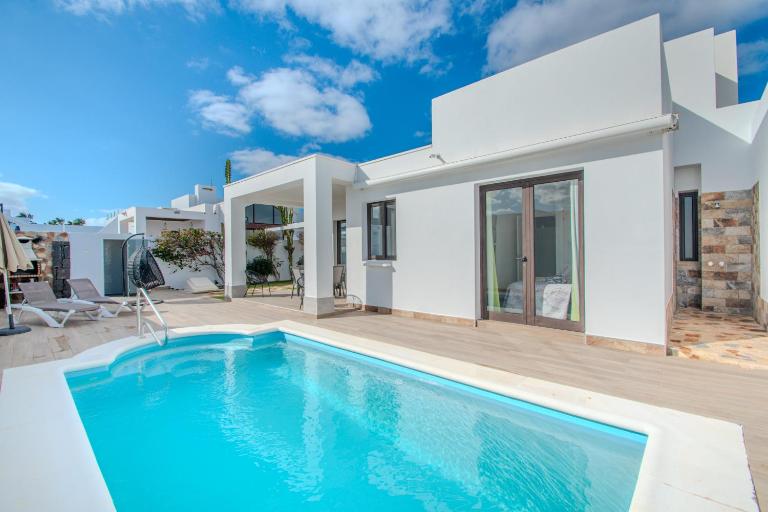 Casa Maurizio - Heated Pool, Hot Tub & Hammam - B&B spiaggia di Blanca