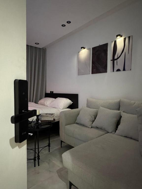 أستديو رآقي بدخولِ ذكي - B&B Riad