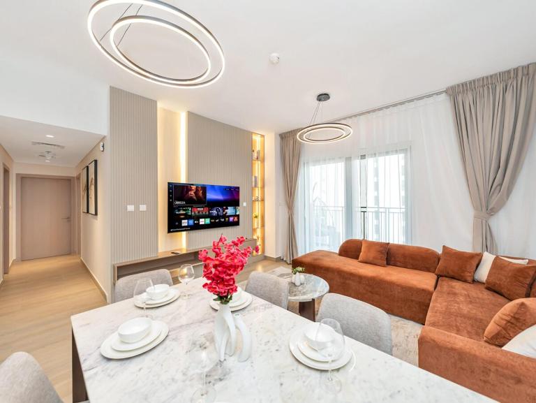 Elite Nest - Lux 2BR-Gym-Pool at Water's Edge - Yas Island - Chambres d'hôtes Abou Dabi