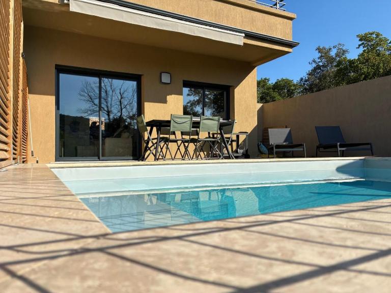 Villa Lagon Bleu- Piscine privée- Corsu di Core - Chambres d'hôtes Favone