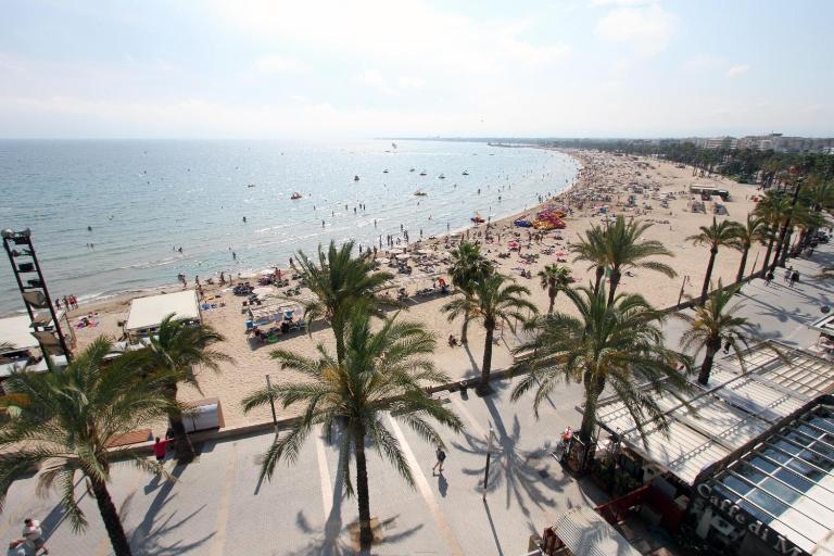 DOMuum Holidays - BELLO HORIZONTE - B&B Salou