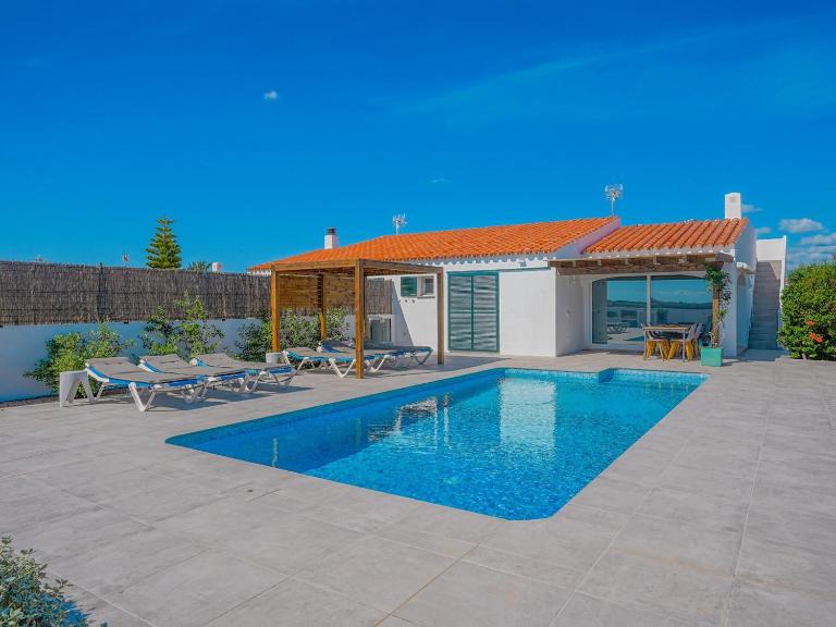 Casa Julia Relax en Menorca - B&B Cala Llonga