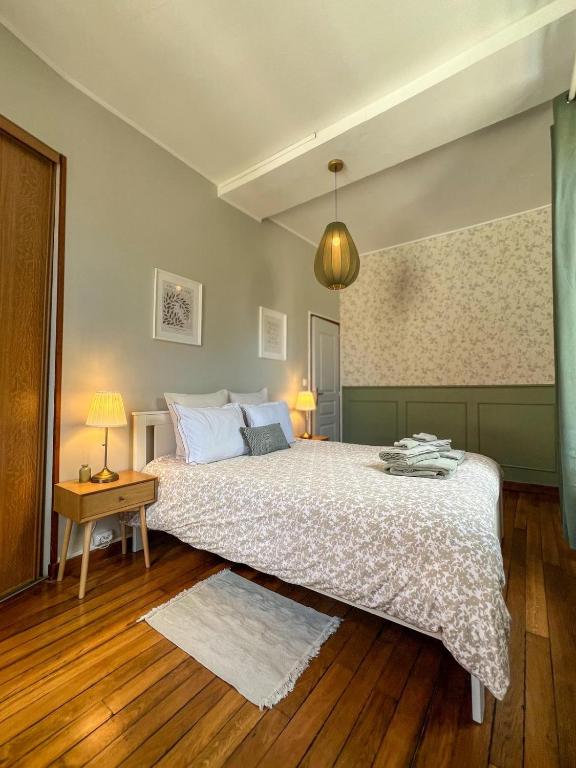 Appartement de charme au cœur du centre ville historique - B&B Auxerre