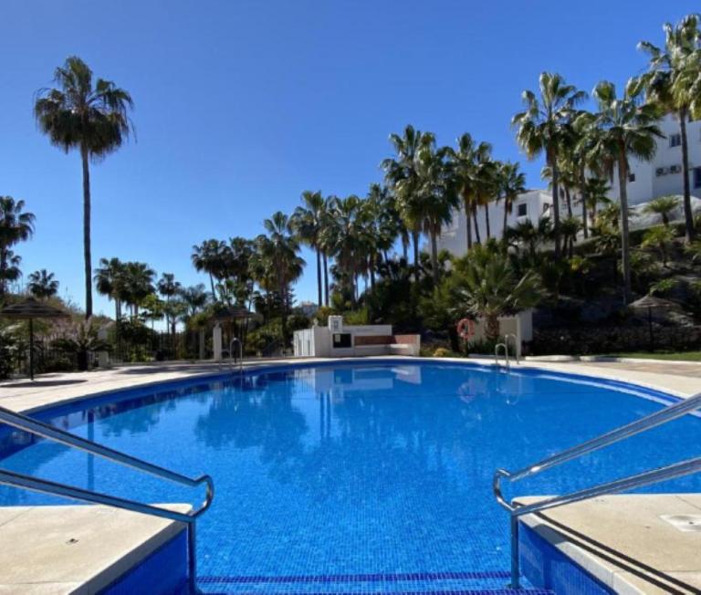 Canovas Nerja - Oasis de Capistrano - B&B Nerja