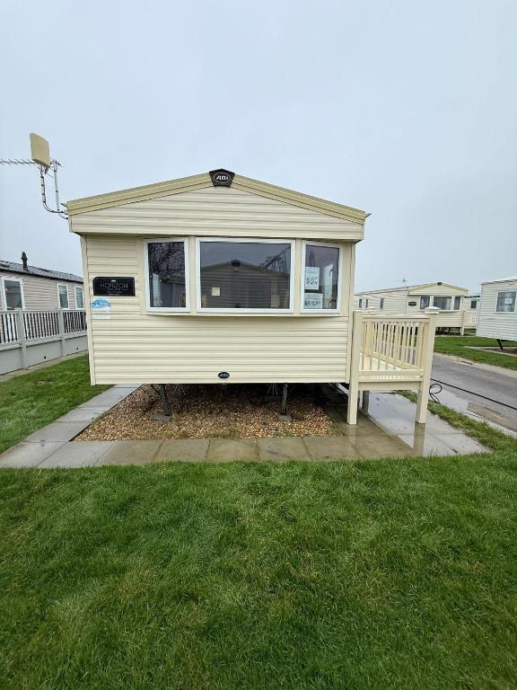 C21 sunnymede 8 berth 3 bedrooms lead person must be over 30 - Ferienwohnung Ingoldmells