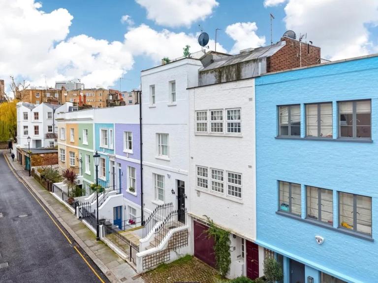 Stylish Kensington Home & Roof Terrace - B&B Londra