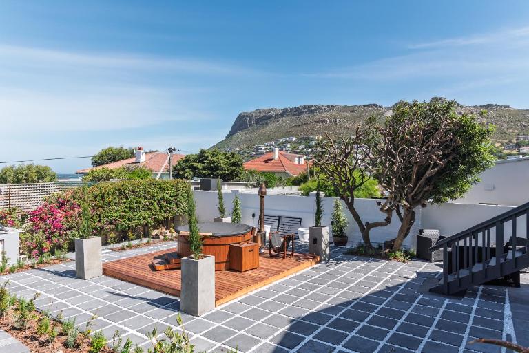 The Cape Retreat - B&B Fish Hoek