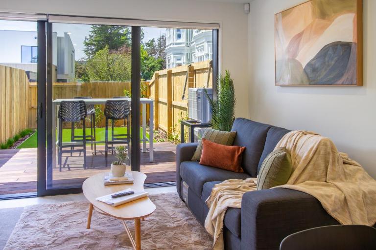 Serenity in the City Centre Sleeps 6, has carpark - Ferienwohnung Christchurch