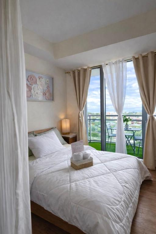 Staycation in Diamond - Bed and Breakfast Manilla