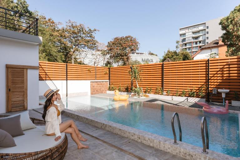 Vela Nimman 5BR Luxury Pool Villa - B&B Chiang Mai